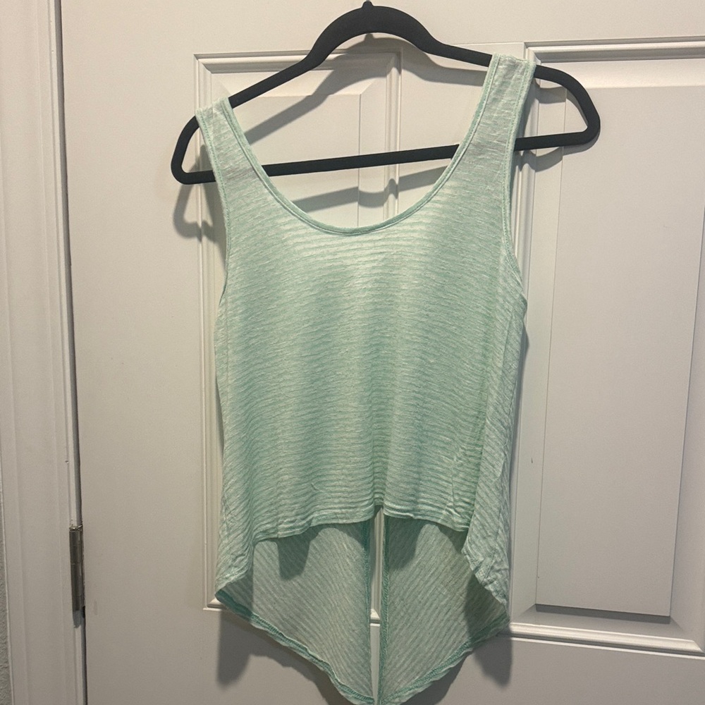FIANCE’E Women’s Mint High-Low Tank Top - Sleeveless Scoop Neck Split back